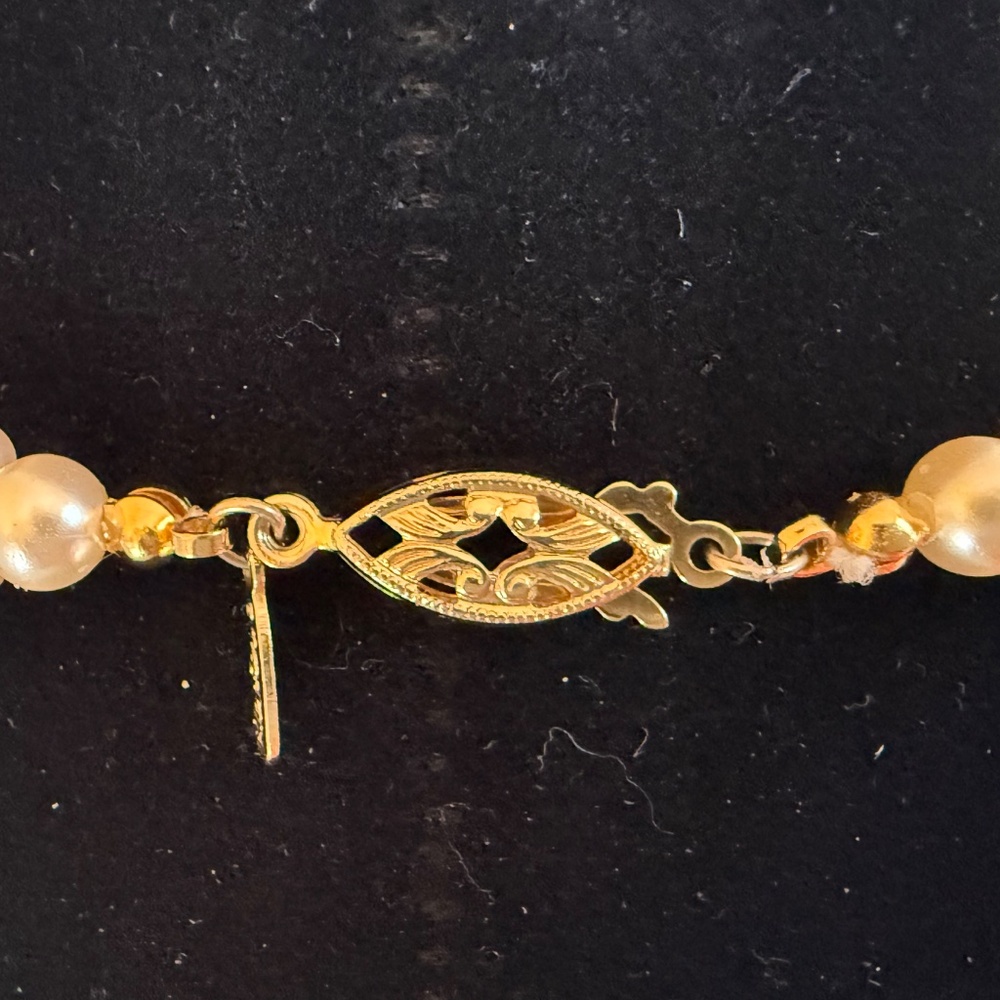 Vintage Napier faux ivory graduated pearl 3 strand twisted necklace 18" - Picture 6 of 8